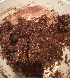 Shakeology bars, 21-day fix approved snack, High Protein Chocolate Peanut butter bars, homemade peanut butter chocolate bars