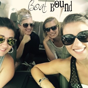 Fitness group photo shoot idea, Fitness inspiration, Maegan Blinka, Megan Blinka, Poconos golf course, Weekend getaway, Girls weekend trip, 