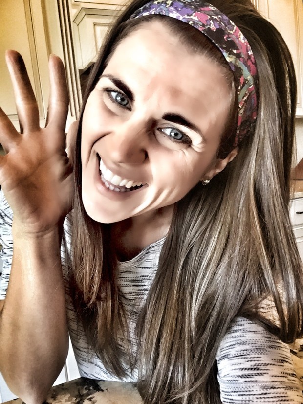 Hi my name is Maegan selfie.jpg