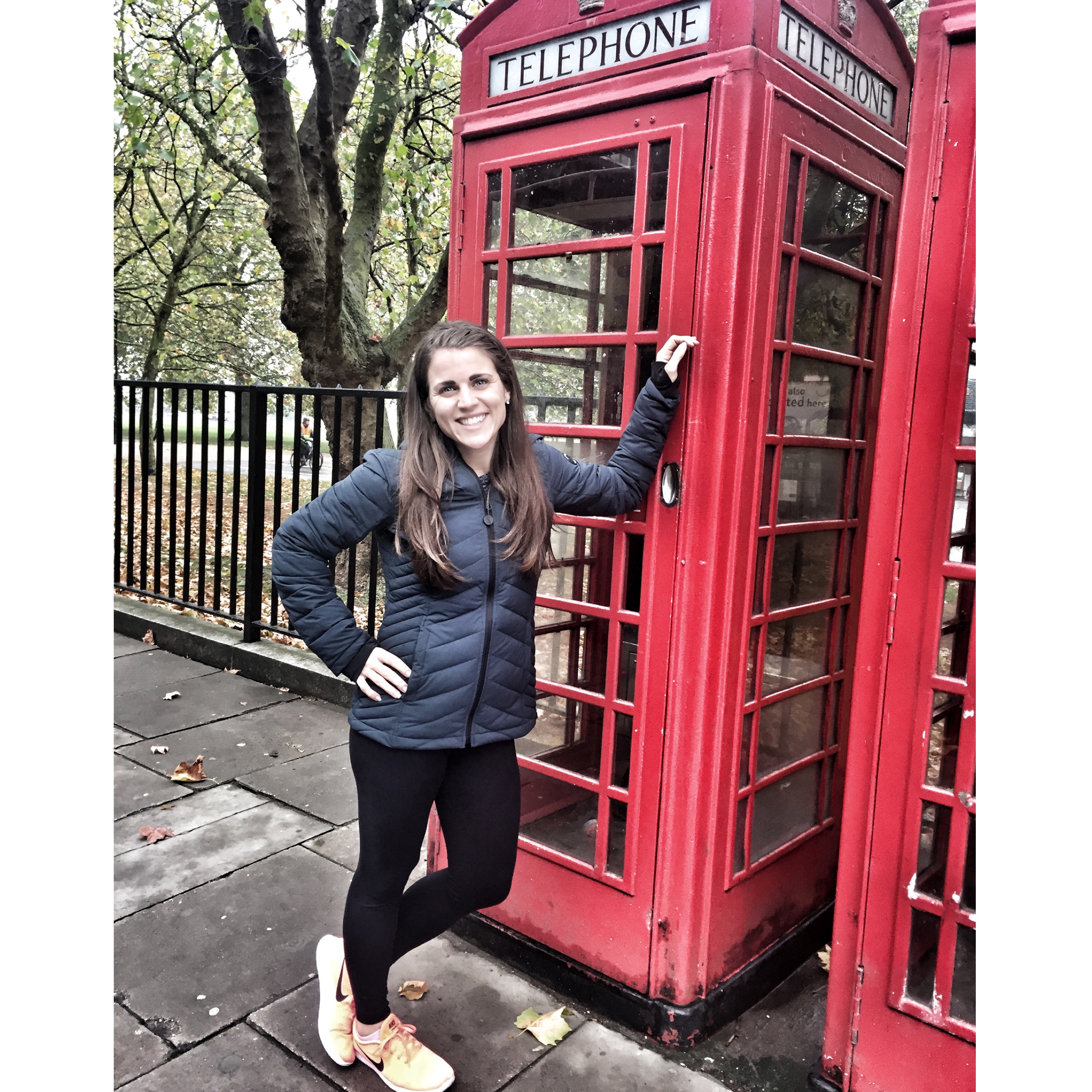 Maegan Blinka, Megan Blinka, Team Beachbody Coaching, How to make 6 figures from home, Team Beachbody goes international, Team Beachbody Coaching in the UK, United Kingdom Beachbody Coaching opportunity, Buckingham Palace, London sightseeing, London Eye, The Dartmouth House London England, Business opportunities in the UK, Team Beachbody Coaching opportunity, How to become a coach, How do coaches make money, How to join a UK challenge group, Exclusive UK Beta test Challenge Group, Telephone picture in London, London staples