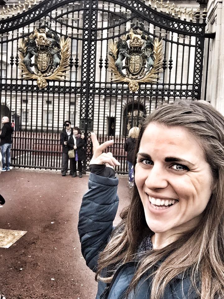 Maegan Blinka, Megan Blinka, Team Beachbody Coaching, How to make 6 figures from home, Team Beachbody goes international, Team Beachbody Coaching in the UK, United Kingdom Beachbody Coaching opportunity, Buckingham Palace, London sightseeing, London Eye, The Dartmouth House London England, Business opportunities in the UK, Team Beachbody Coaching opportunity, How to become a coach, How do coaches make money, How to join a UK challenge group, Exclusive UK Beta test Challenge Group