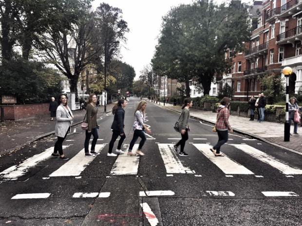 Maegan Blinka, Megan Blinka, Team Beachbody Coaching, How to make 6 figures from home, Team Beachbody goes international, Team Beachbody Coaching in the UK, United Kingdom Beachbody Coaching opportunity, Buckingham Palace, London sightseeing, London Eye, The Dartmouth House London England, Business opportunities in the UK, Team Beachbody Coaching opportunity, How to become a coach, How do coaches make money, How to join a UK challenge group, Exclusive UK Beta test Challenge Group, Abbey Road, the beatles