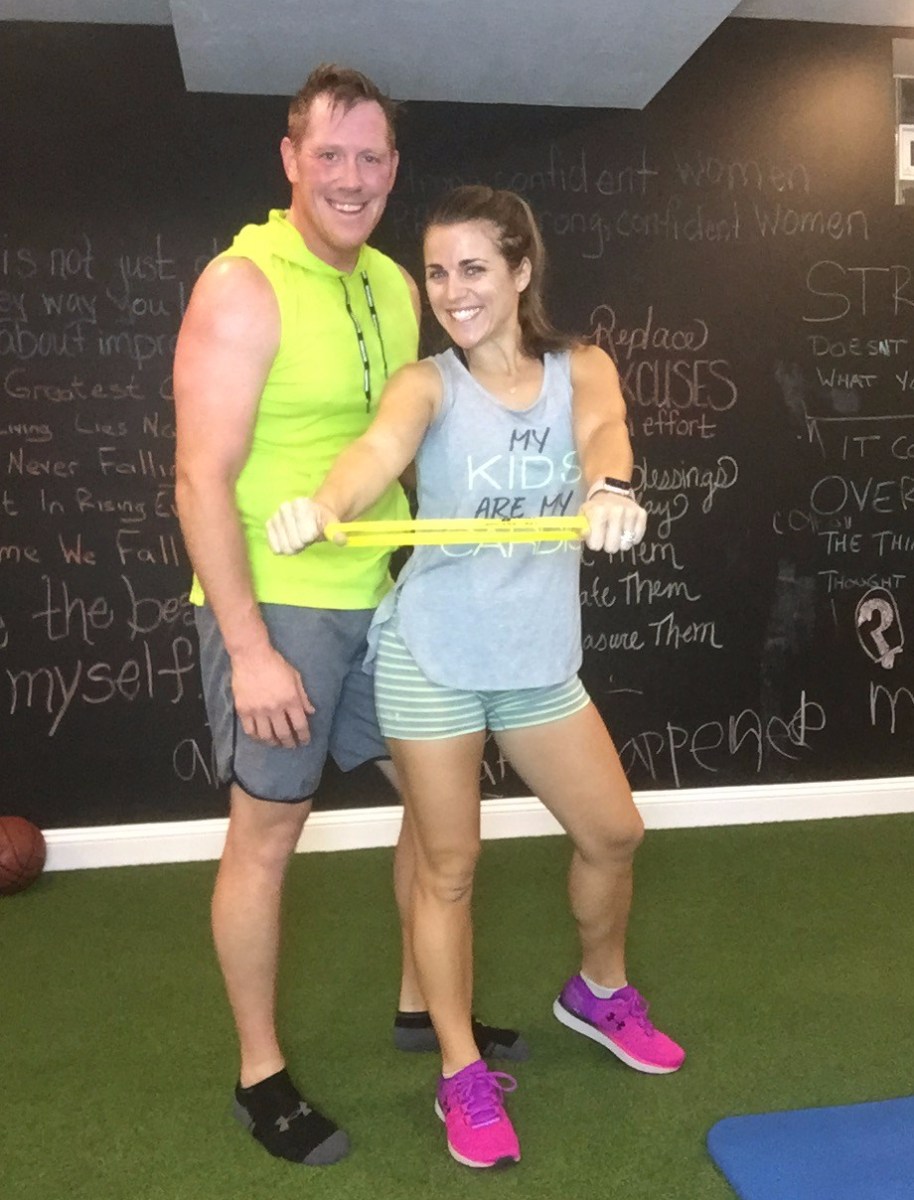 Maegan Blinka, Megan Blinka, fit couples, fitness for the family, Under armour tennis shoes, What is 80 day obsession, when is the 80 day obsession sneak peek, How to access 80 day obsession, Autumn Calabrese's new workout program, A workout program that focuses on abs, arms and ass, Daily Motivation, Online accountability group, Holiday survival group, Mission Maintain accountability group, Prepare to be Obsessed, A little Obsession, Where to buy resistance loops, how long are the 80 day obsession workouts, what equipment do you need for 80 day obsession, amazing fitness results from home workout programs,