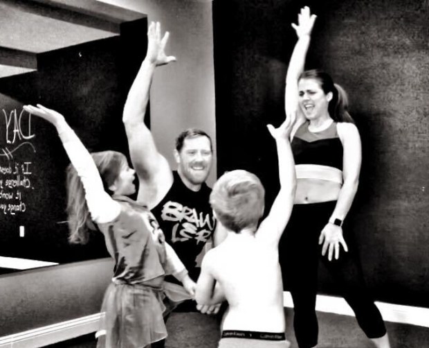 Maegan Blinka, Megan Blinka, Week 4 80 day obsession, Phase 1 80 day obsession results, 80 day obsession results meal plan A, Example 80 day obsession meal plan A, Example 80 day obsession meal plan C, Example 80 day obsession meal plan F, Family fitness, How to get your family involved with fitness, Chalkboard inspiration wall, How to get a lifted booty, What workouts will tone and lift your booty