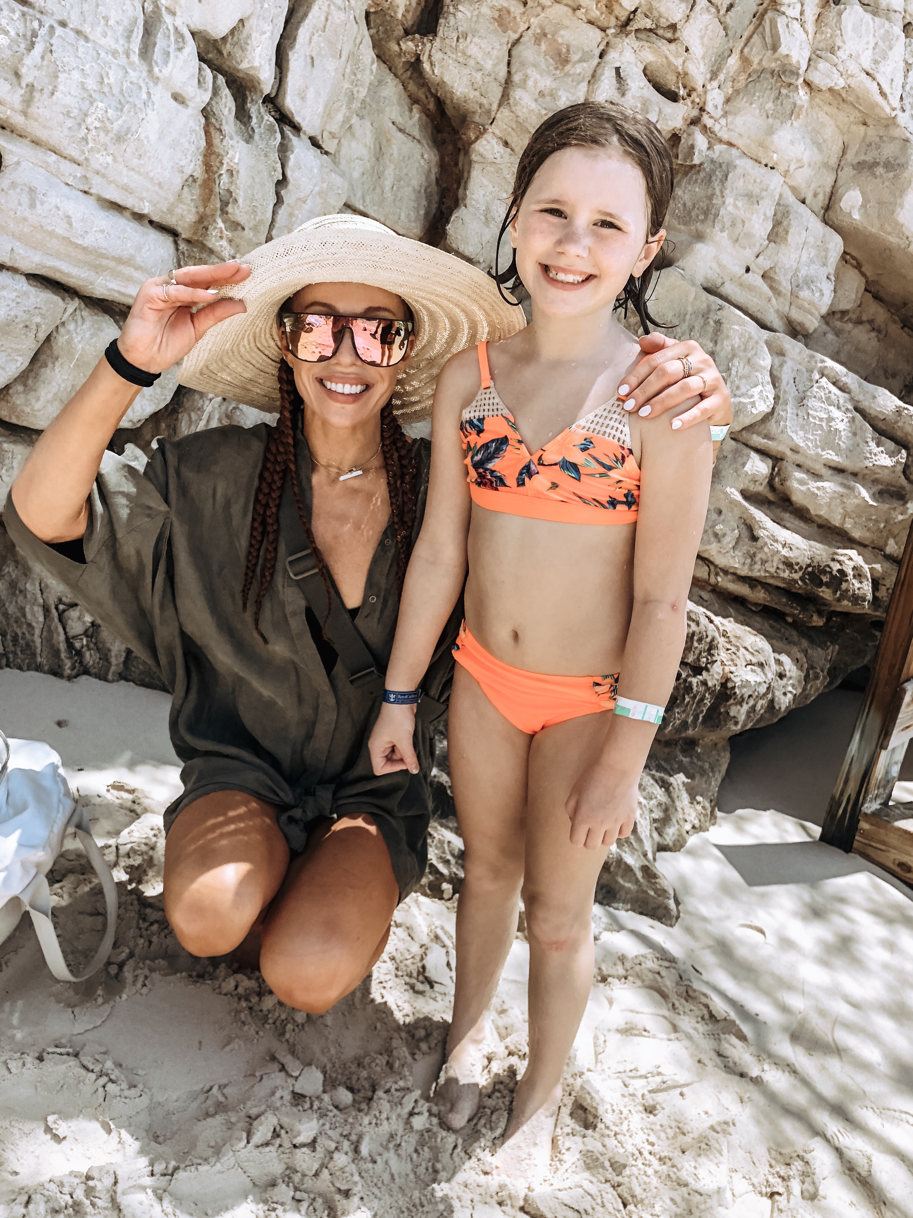 Maegan Blinka, Megan Blinka, Beachbody Coaches, Perks of a Beachbody Coach, Top Beachbody Coach, How to earn free trips as a Beachbody Coach, What is the Success Club trip, How do you earn the Success Club trip, Vacation in Haiti, Vacation in Bahamas, Girls Group picture ideas, Fitness group picture inspiration, Ideas for fun fitness pictures, Royal Caribbean cruise ship, Harmony of the Seas, Morning Meltdown 100, What is Morning Meltdown 100, Morning Meltdown 100 testgroup